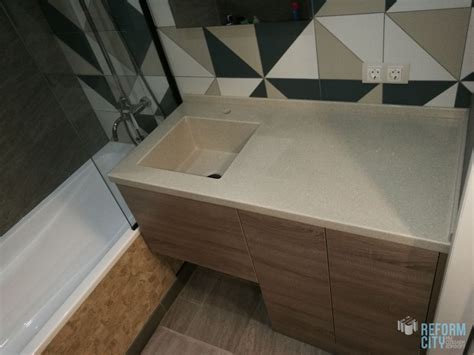 Тумба для ванной с мойкой из акрилового камня по индивидуальному проекту