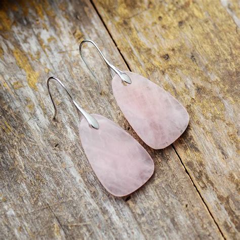 Boucles D Oreilles Pierre Naturelle Quartz Rose Chakras Shop