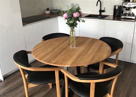 Крісло «Алекс» з дерева купити в меблевій фабриці LORI