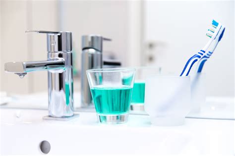 dental  valencia dentist pick   mouthwash