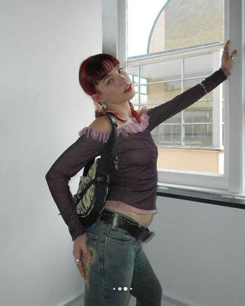 Lara Adkins Laraadkins Nude Onlyfans The Fappening Plus