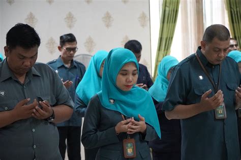 PA Lpk Penandatanganan Perjanjian Kerja Dan Penyerahan SK PPNPN PA