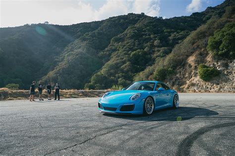 Stunning Porsche 997 Carrera Fitted With Rotiform Forged Rims — Carid