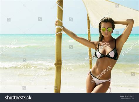 Стоковая фотография Sexy Woman Bikini On Beach Shutterstock
