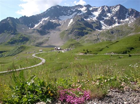 Le Col Du Lautaret La Rencontre De Loisans Et Du Brian Onnais