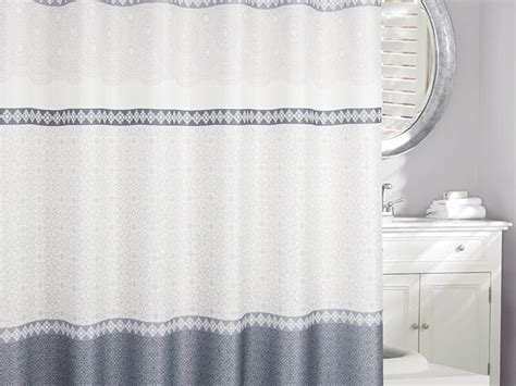 Medallion Shower Curtain • Heirloom Linens • Canadian Bedding In