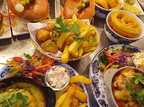 The Kings Arms Town And Country Pub Sited In The Wonderful Town Of