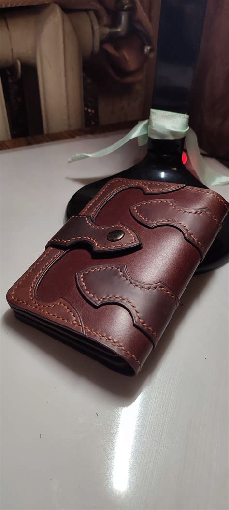 Портмоне из кожи. Очередная попытка в кожу | Пикабу