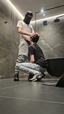 Sex In The Mall S Mens Room