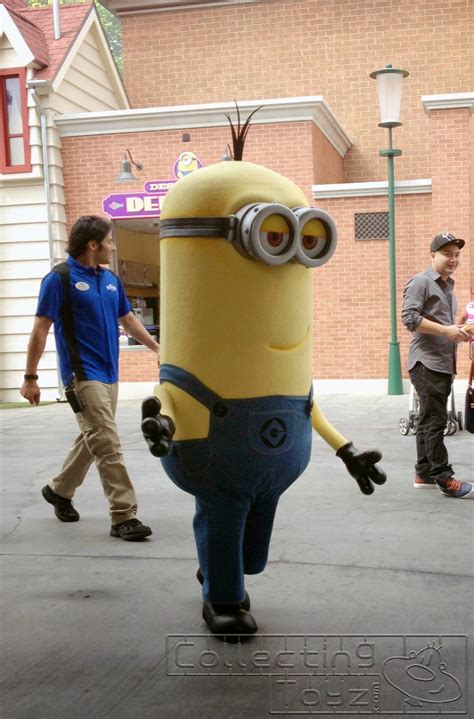 Collecting Toyz Despicable Me Minion Mayhem Ride And Super Silly Fun Land