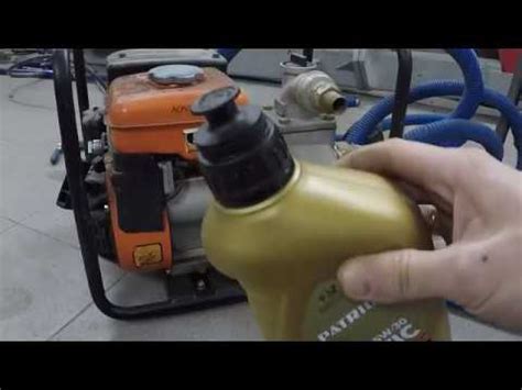 Какое масло заливать в мотопомпу/Как поменять масло - YouTube