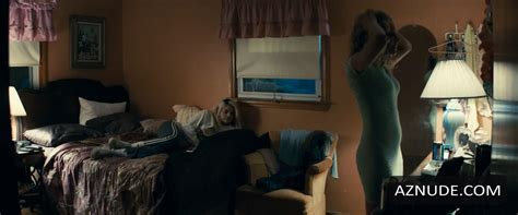 AMERICAN WOMAN NUDE SCENES AZNude