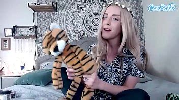 Camsoda Carol Baskin Joe Exotic BBC Tiger King Parody XVIDEOS