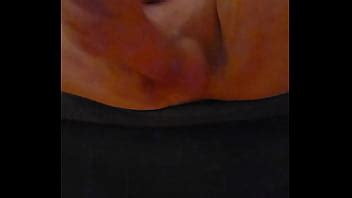 Curvylover se pajea después de cenar XVIDEOS