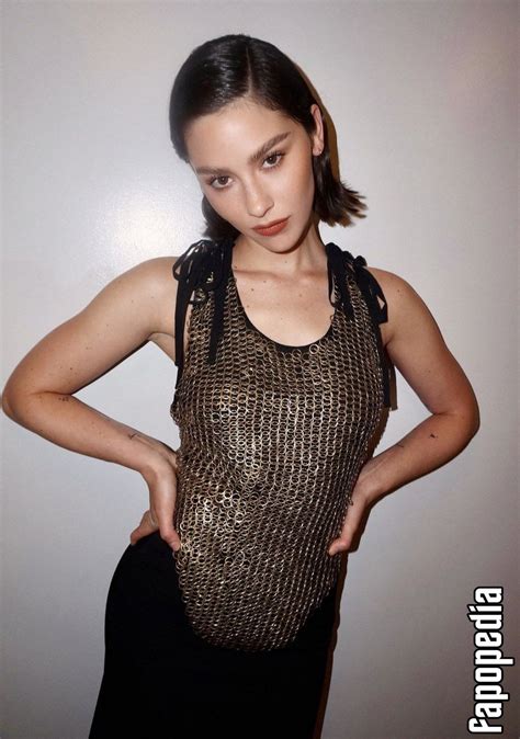 Gracie Abrams Nude Leaks Photo Fapopedia