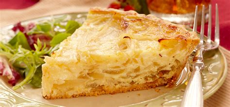 Onion Cheese Pie Pie Recipes Crisco®