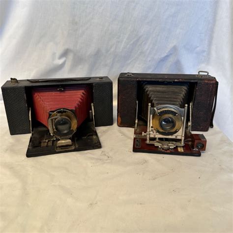 Lot Two Vintage Folding Cameras Slocal Estate Auctions Network