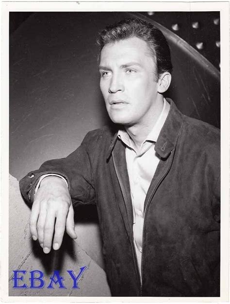 Roy Thinnes Invaders Vintage Photo Ebay