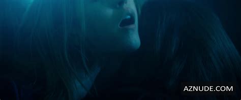 SOLANGE SOOKRAM Nude AZNude