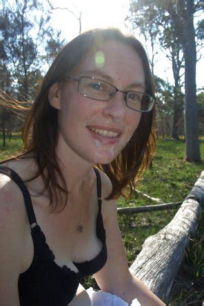 Facefull Outside Porn Pic