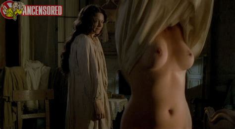 Carli Norris Nude Pics Page 1