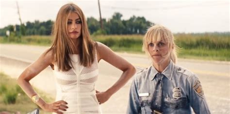 Reese Witherspoon Sofia Vergara In First Trailer For Hot Pursuit FirstShowing Net