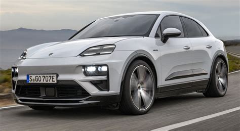 nuova macan debutta il suv elettrico porsche due versioni da