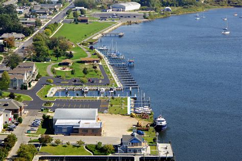 Frankfort Municipal Marina in Frankfort, MI, United States - Marina