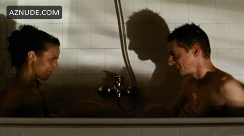 81 2 WOMEN NUDE SCENES AZNude