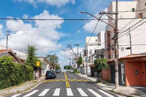 VILA MARCHI RECEBE NOVO ASFALTO EM PROJETO DE MELHORIA URBANA