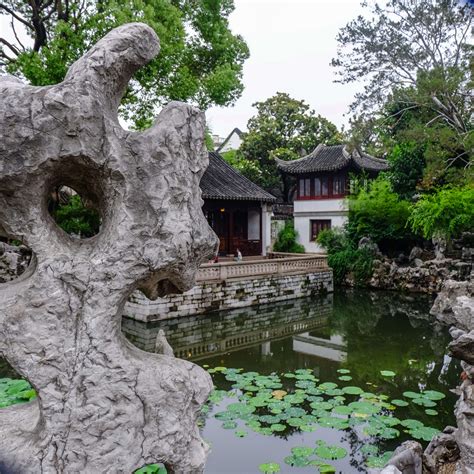 chinese gardens  water streets exploring  highlights  suzhou
