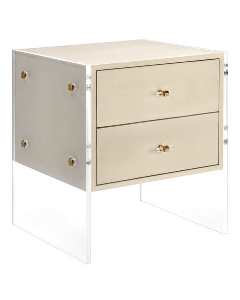 Прикроватные тумбы – Louvre Home