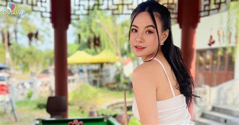 Hot girl đánh bida quyến rũ nhất xứ Thái có da trắng dáng nuột nà bao