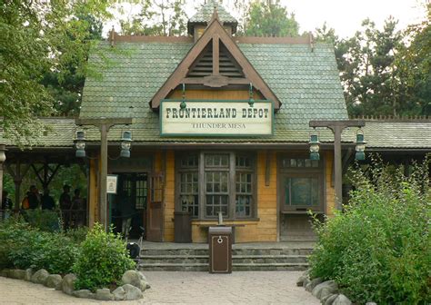 Image Disneyland Railroad Paris Frontierland Depot  Disney Wiki Fandom Powered By Wikia