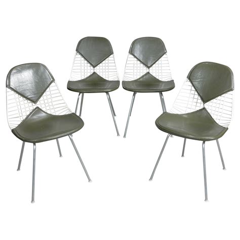 Original S Herman Miller Charles And Ray Eames Bikini Wire Chairs Set Of For Sale At StDibs