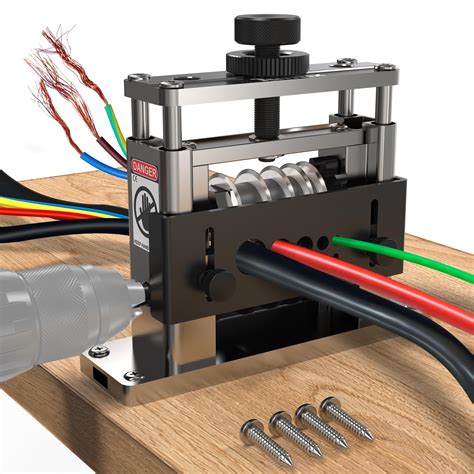 Stripping Copper Wire | Cleanestor