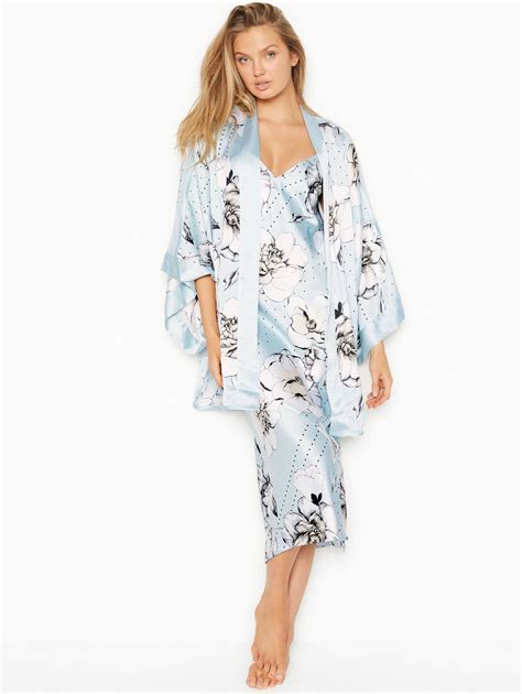 Rome Strijd Tiny Lingerie Hot Celebs Home