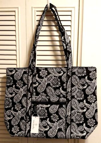 Nwt Vera Bradley Large Vera Tote Bag Travel Weekender In Black White Bandana Ebay