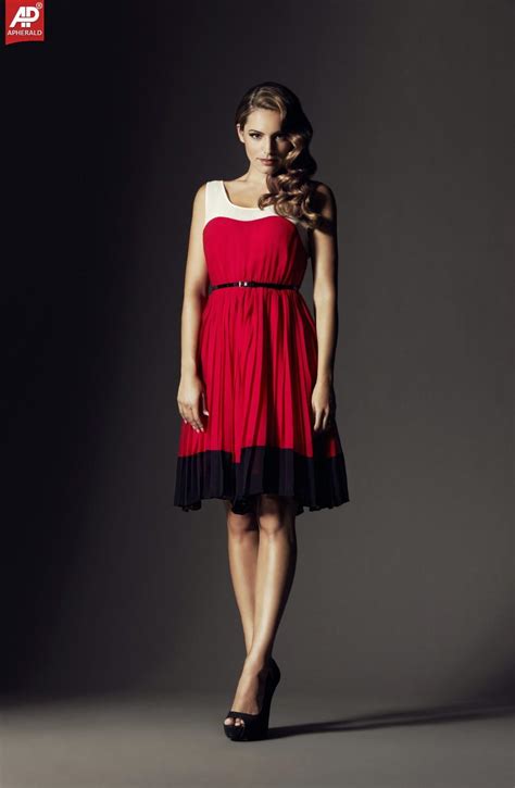 Kelly Brook Hot N Spicy Stills