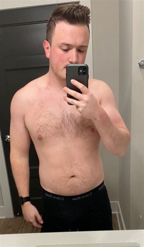 Guy Body Selfie