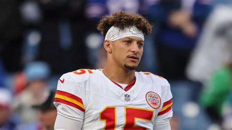 Patrick Mahomes Punished By Nfl For Violent Gesture During Loss To