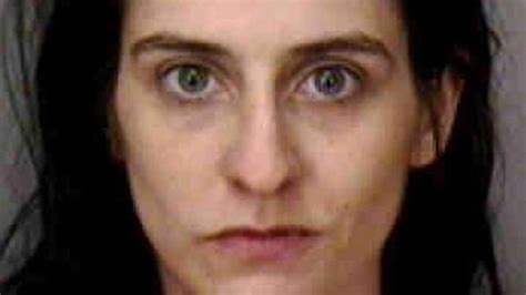 Jährige versteckte Drogen in Vagina oe at