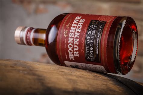 Moonshine Runners – Packaging Of The World