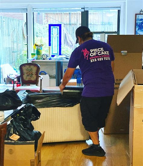 pieces of cake moving 6