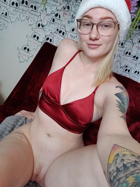 Dont Tell My Mom Send Nudes Leaked Amateur Sets