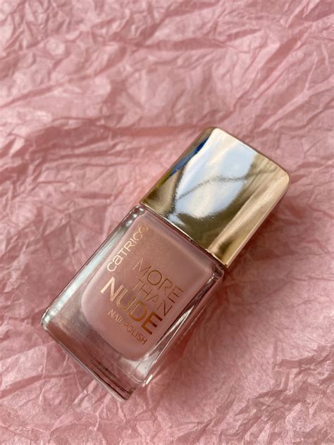 Catrice More Than Nude Glowing Rose Catrice Gold Effect