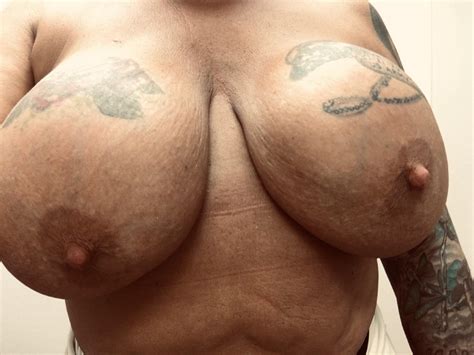 Who Wants To Fuck Raven F Tits Porn Pic