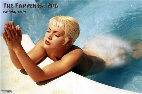 Alyssa Milano Nude In Photos The Fappening