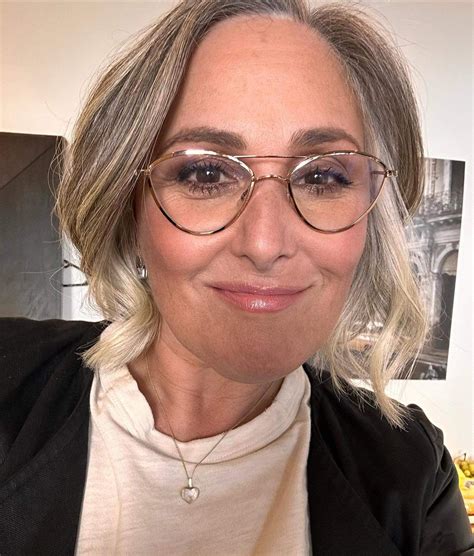 Ricki Lake Bares All In Jaw Dropping Nude Photo Find Out Why Shes Celebrating The Best Days