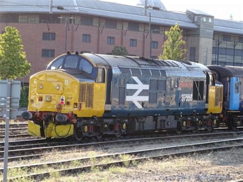 Class 37 At Norwich Railway Station Norwich Railway Station Railway Stations Gallery